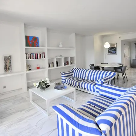 4p Avec Grande Terrasse Et Piscine - 4p Avec Grande Terrasse Et Piscine Mae-1693 *