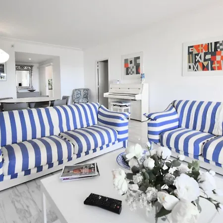 4p Avec Grande Terrasse Et Piscine - 4p Avec Grande Terrasse Et Piscine Mae-1693 *
