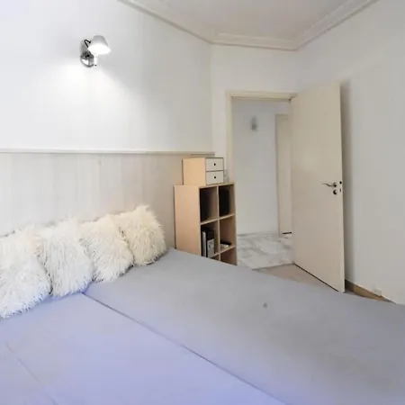 4p Avec Grande Terrasse Et Piscine - 4p Avec Grande Terrasse Et Piscine Mae-1693