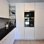 4p Avec Grande Terrasse Et Piscine - 4p Avec Grande Terrasse Et Piscine Mae-1693 *